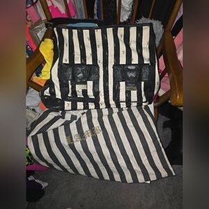 🖤Y2K VERY RARE VINTAGE L.A.M.B TRENCHTOWN Tote bag by Gwen Stefani